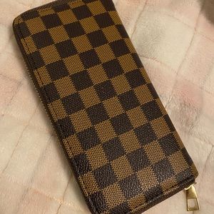 Brand new designer wallet